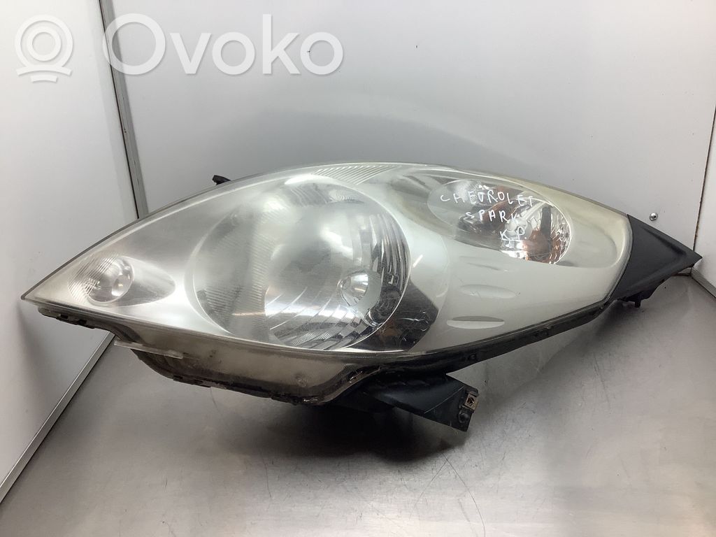 Chevrolet Spark Scheinwerfer 