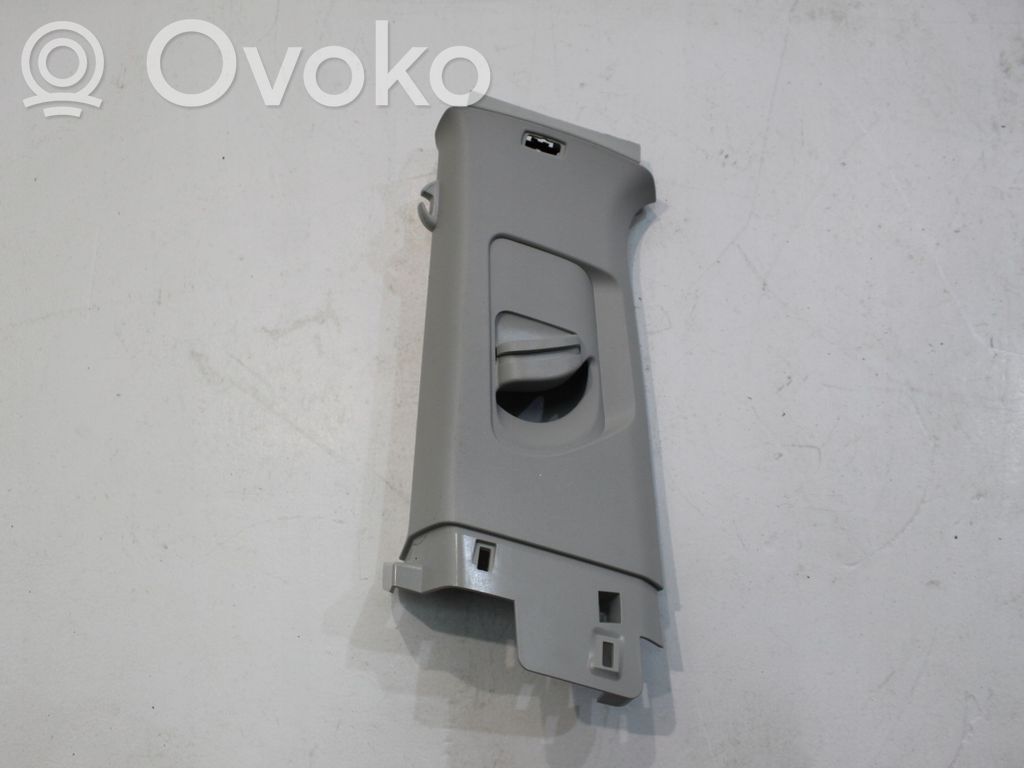 Volkswagen Golf VII Rivestimento montante (B) (superiore) 