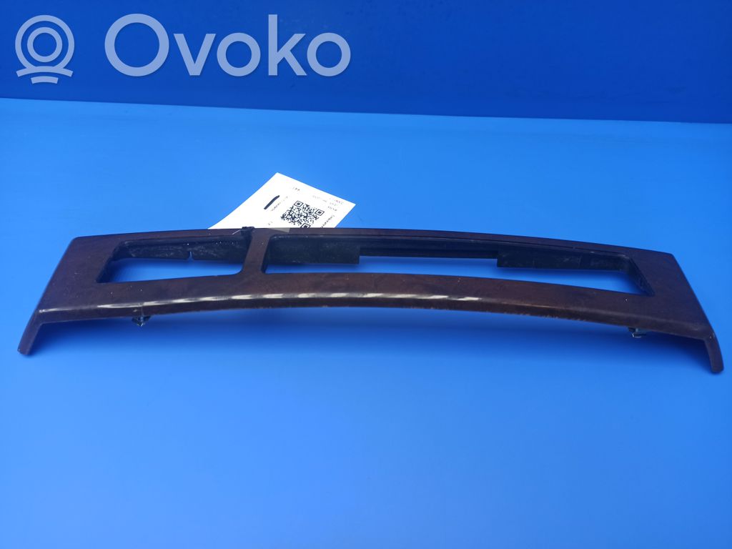 BMW 7 E65 E66 Dekoratyvinė apdailos juostelė 