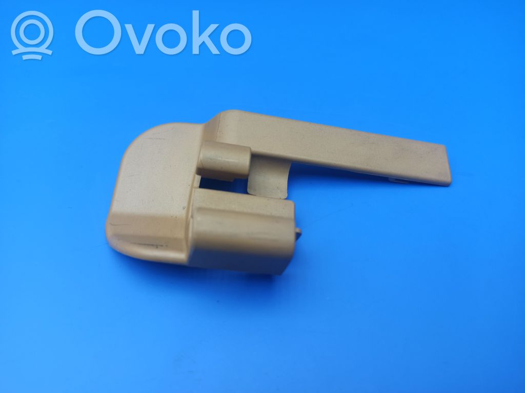 BMW 7 E65 E66 Etumatkustajan istuimen kiskon lista 