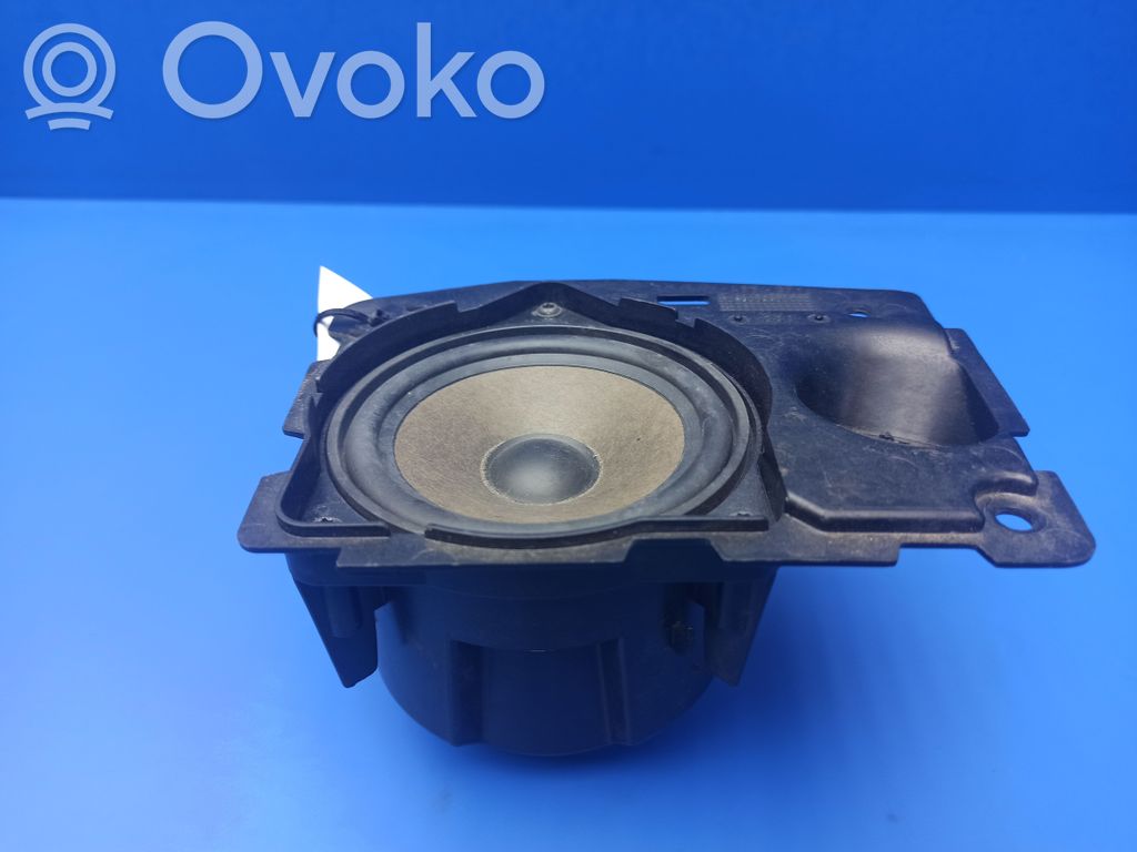 Takaoven kaiutin   6970067,4913430645,6930902,6513693090201,65136970067