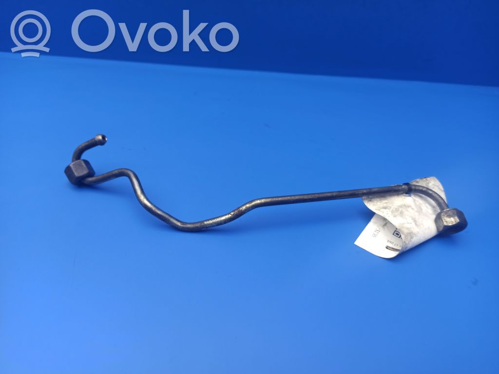 BMW 7 E65 E66 Degalų tiekimo į purkštukus vamzdelis (-iai) 