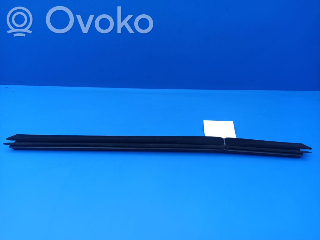 BMW 7 E65 E66 Muu takaoven verhoiluelementti 