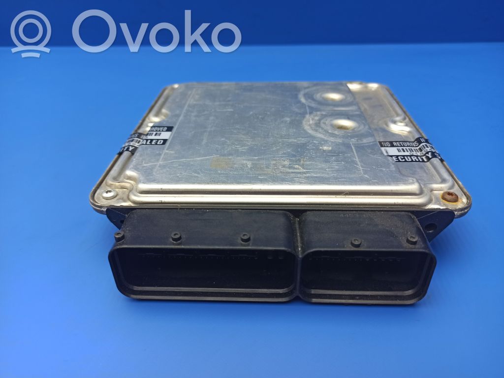 Volkswagen PASSAT B5.5 Engine control unit/module 