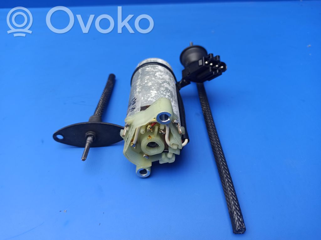 BMW 7 E65 E66 Sėdynės valdymo varikliukas 