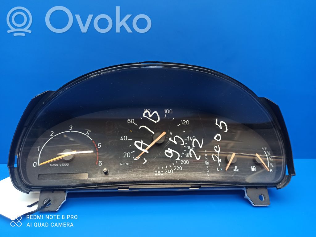 Saab 9-5 Geschwindigkeitsmesser Cockpit 