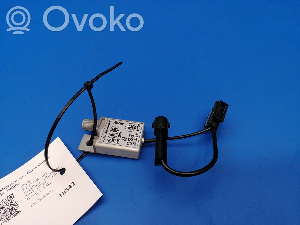 BMW 7 E38 Antenos stiprintuvas 