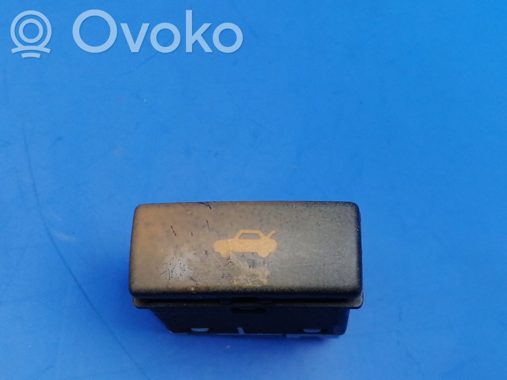 MG ZT - ZT-T Tailgate opening switch 