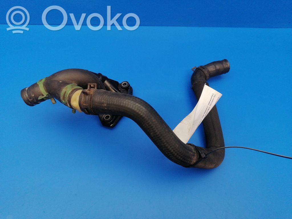 Engine coolant pipe/hose   8200337841,8200423361