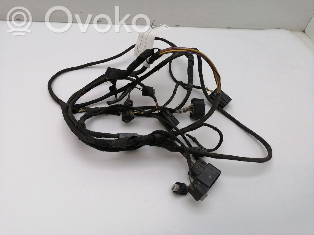 BMW 7 E65 E66 Parkošanas (PDC) sensoru vadu instalācija 