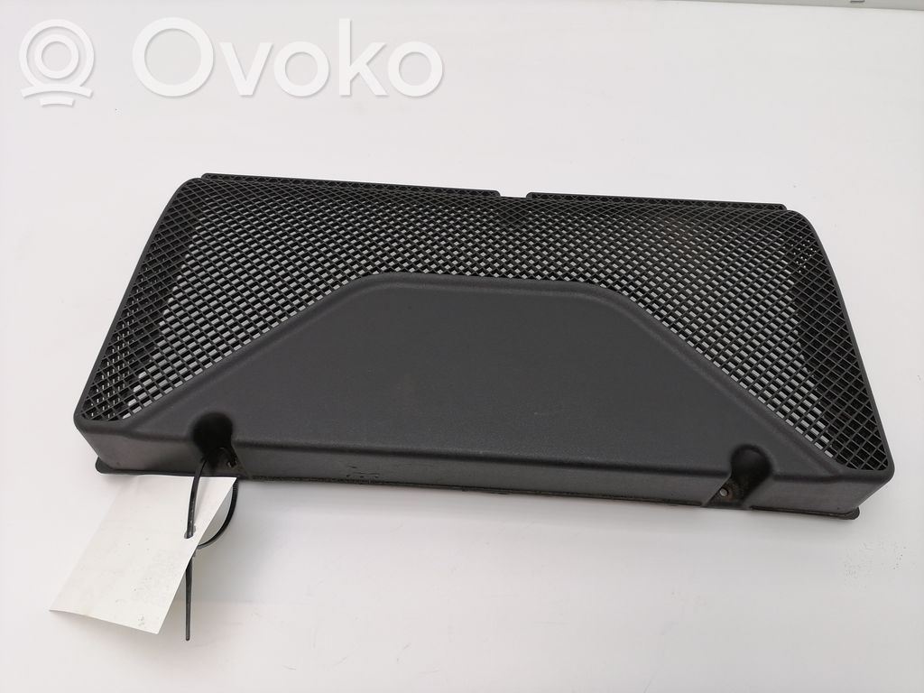 Audi A8 S8 D2 4D Muu moottoritilan osa 