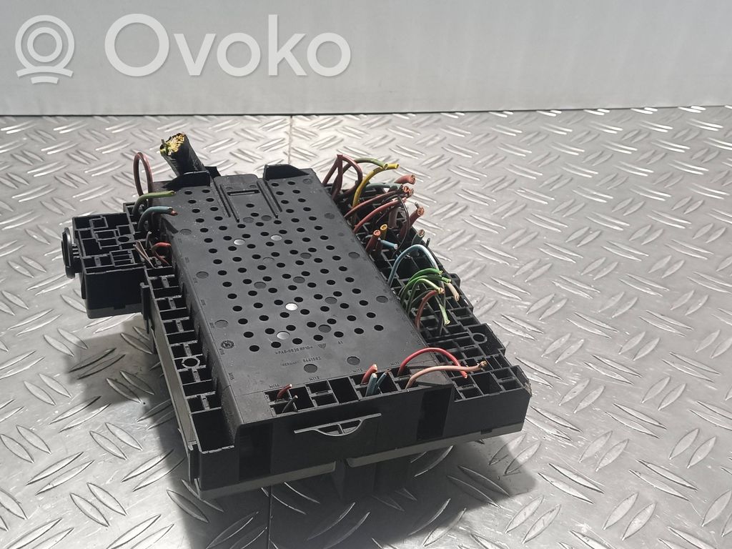 Volvo S80 Fuse module 