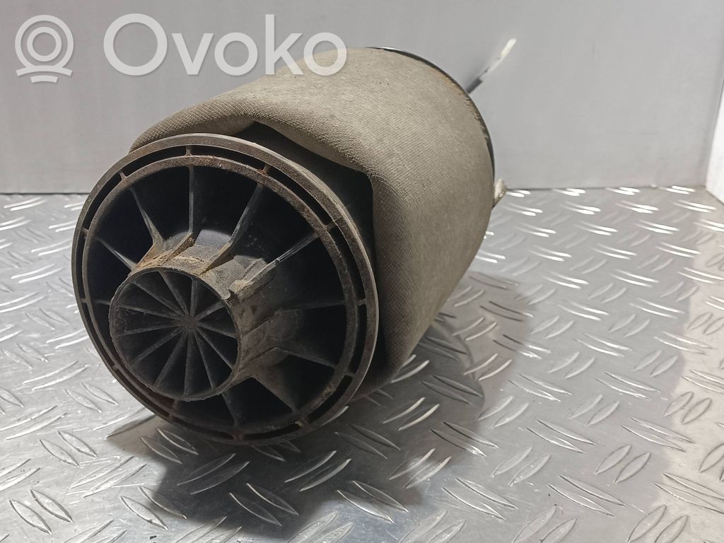 Mercedes-Benz ML W164 Poduszka / Miech tylnego zawieszenia pneumatycznego 