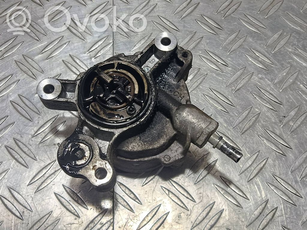 Citroen C4 I Picasso Vacuum pump 