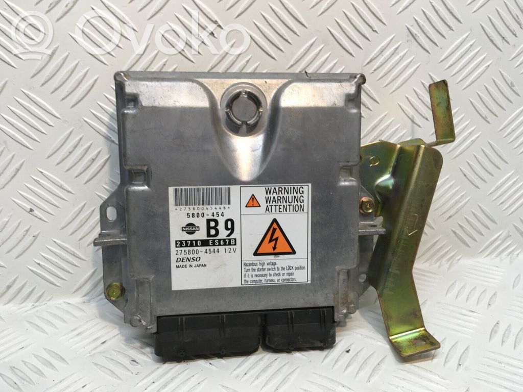 Nissan X-Trail T30 Engine control unit/module ECU 