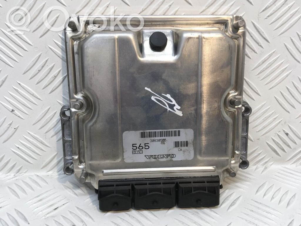 Engine control unit/module   8200319960,8200319969