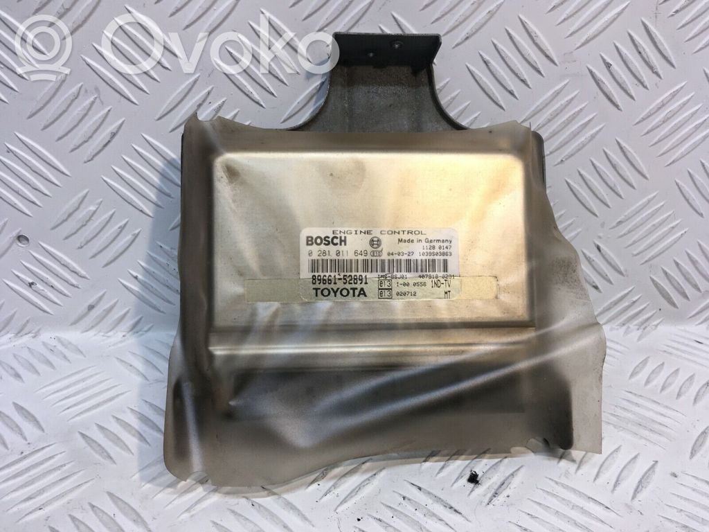 Toyota Yaris Moottorin ohjainlaite/moduuli 