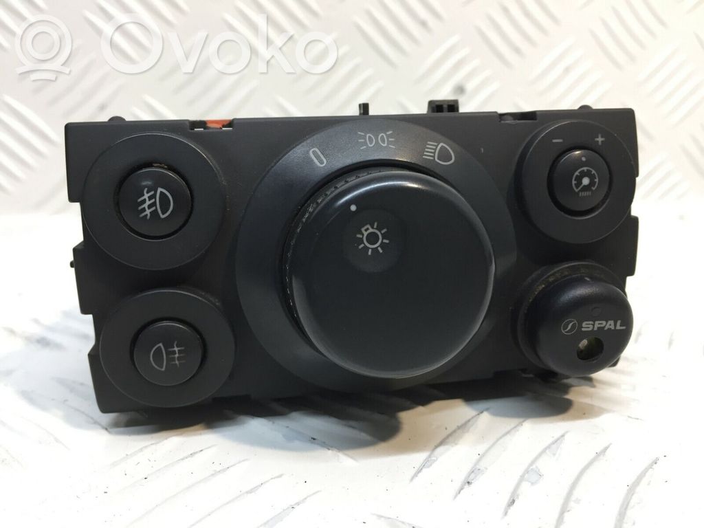 Opel Astra H Interruptor de luz 