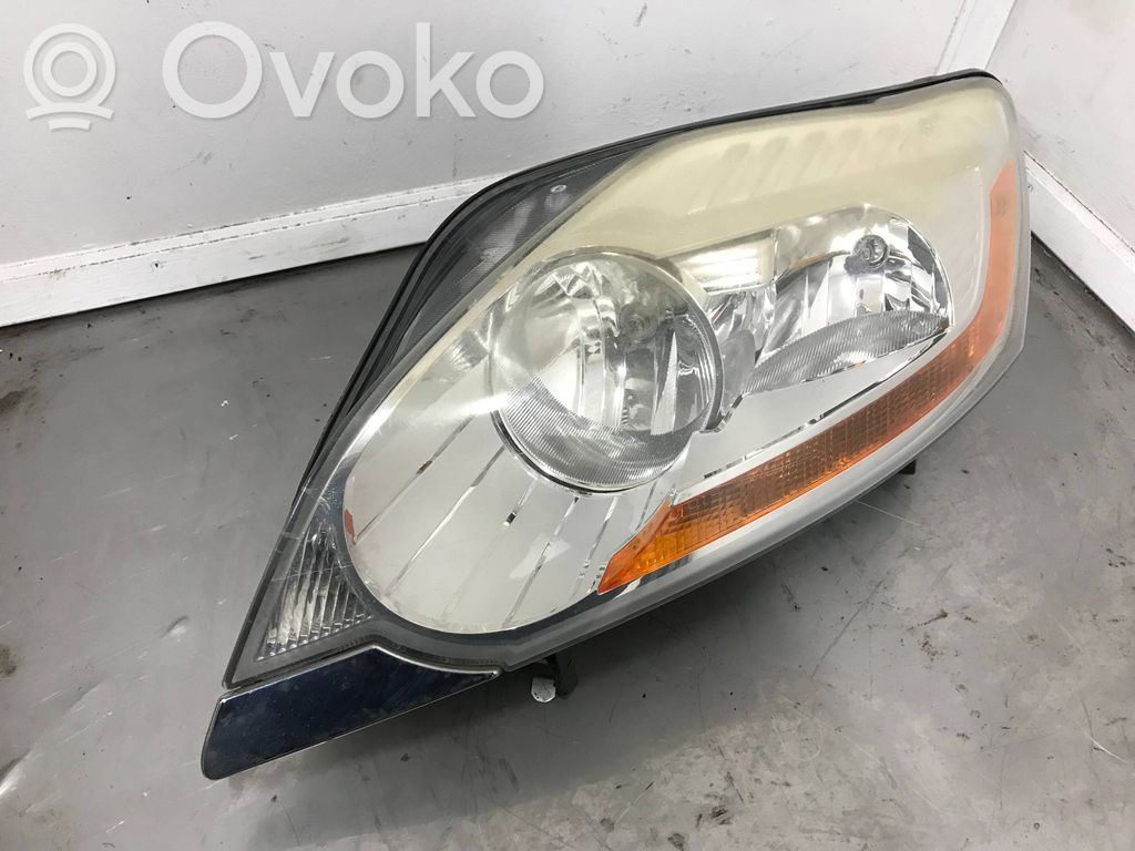 Ford Kuga I Lampa przednia 