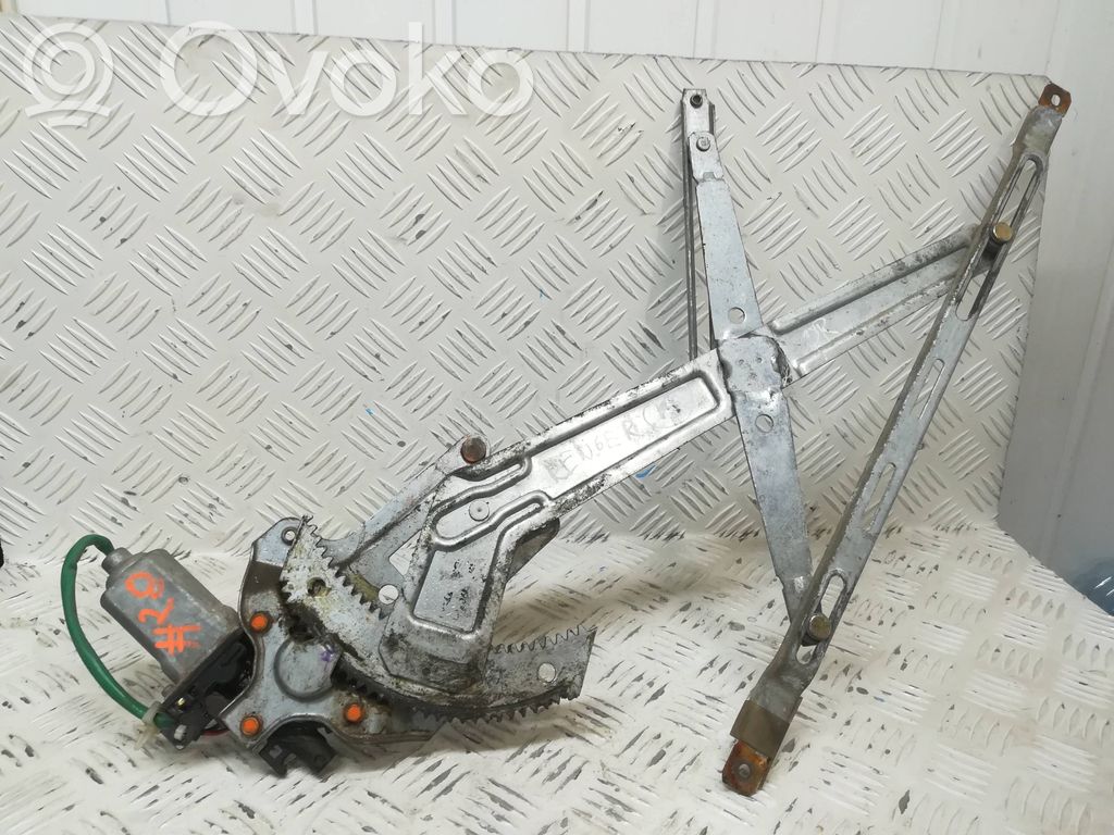 Mazda B2500 Macara ușă față cu motor 
