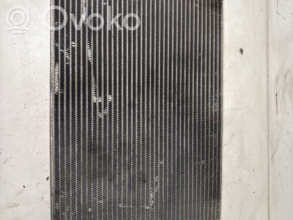 Volvo XC70 Interkūlerio radiatorius 