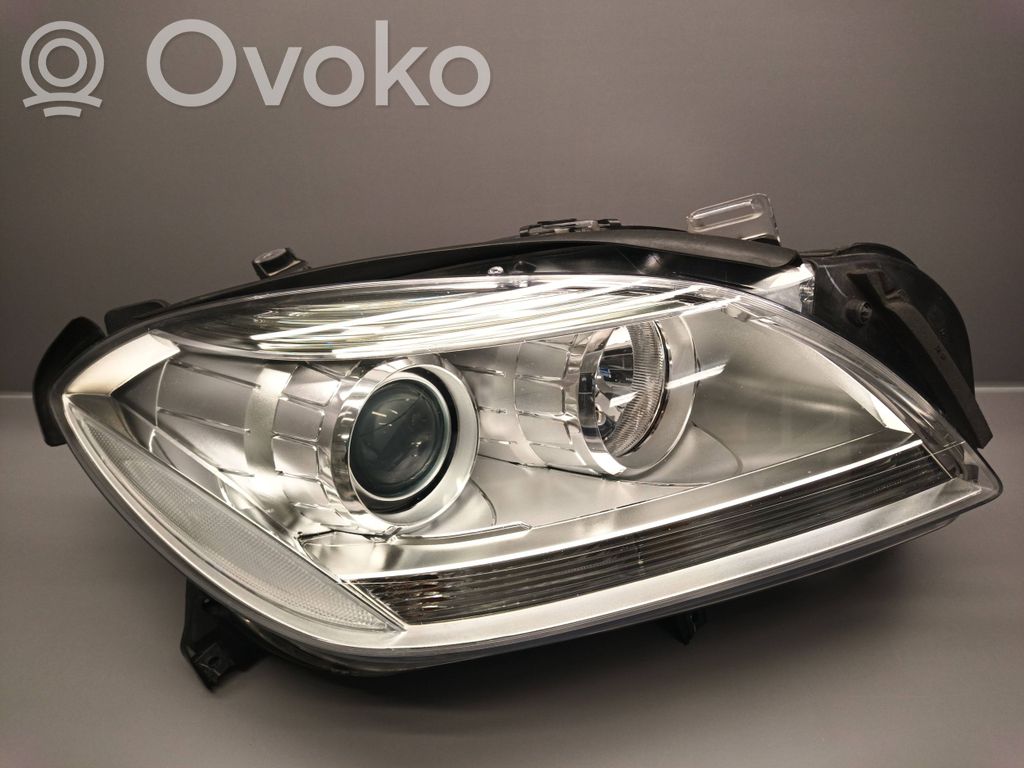 Mercedes-Benz ML W166 Lampa przednia 