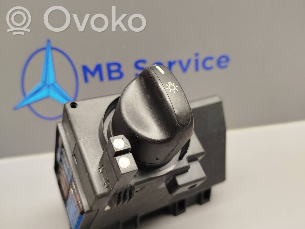 Mercedes-Benz E W210 Interruptor de luz 