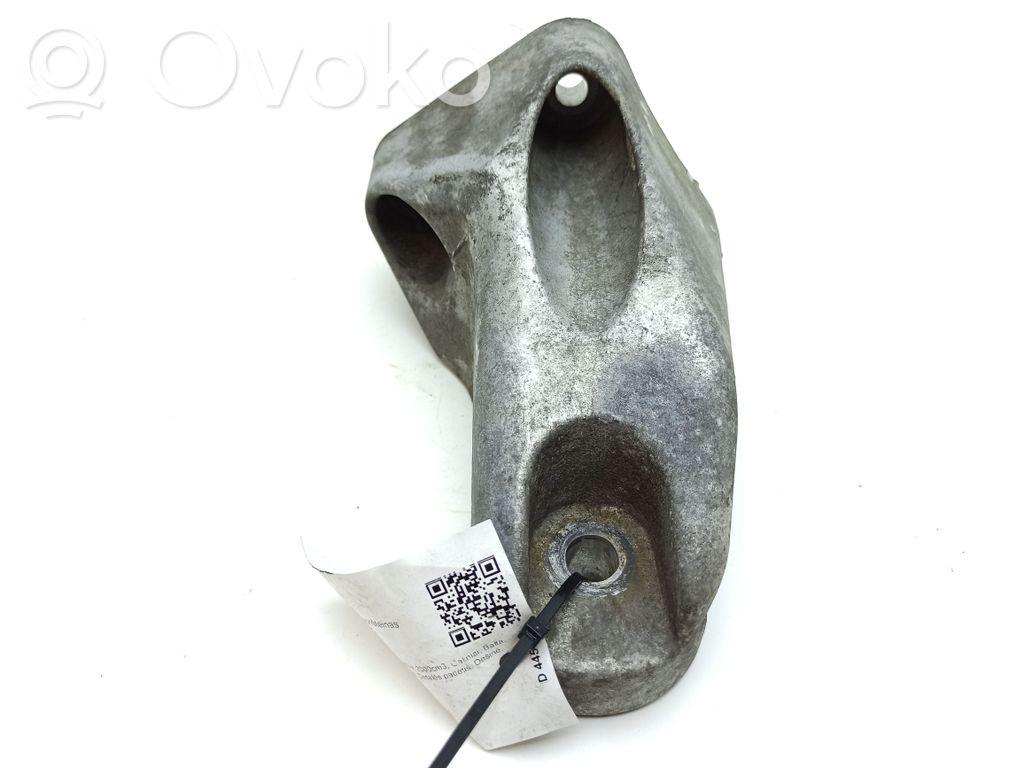 Ford Transit Engine mounting bracket 