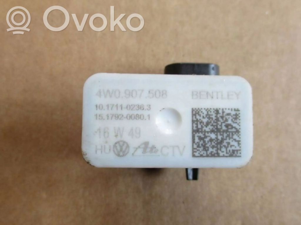 Bentley Continental Airbagsensor Crashsensor Drucksensor 
