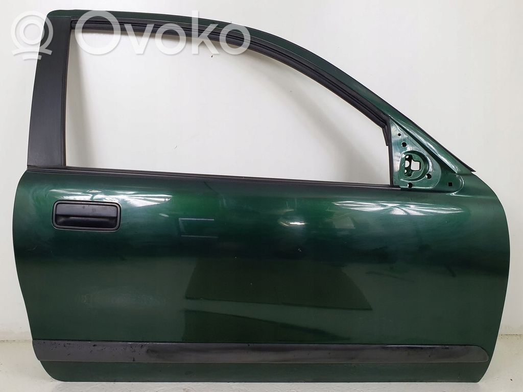 Ovi (2-ovinen coupe)