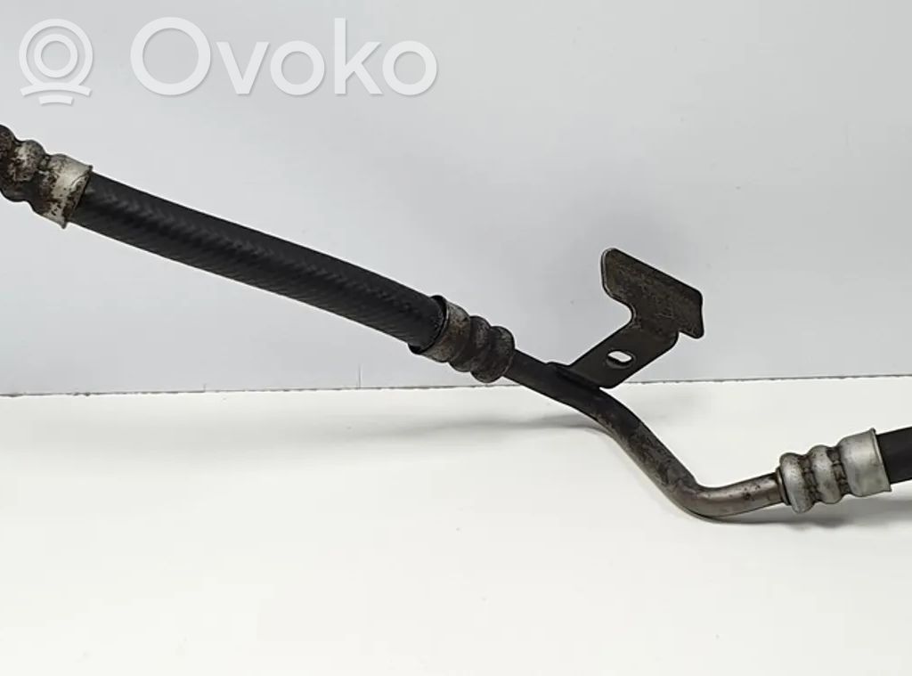 Ohjaustehostimen letkusto   6761488