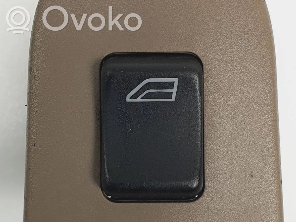 Volvo S90, V90 Quarter vent window switch 