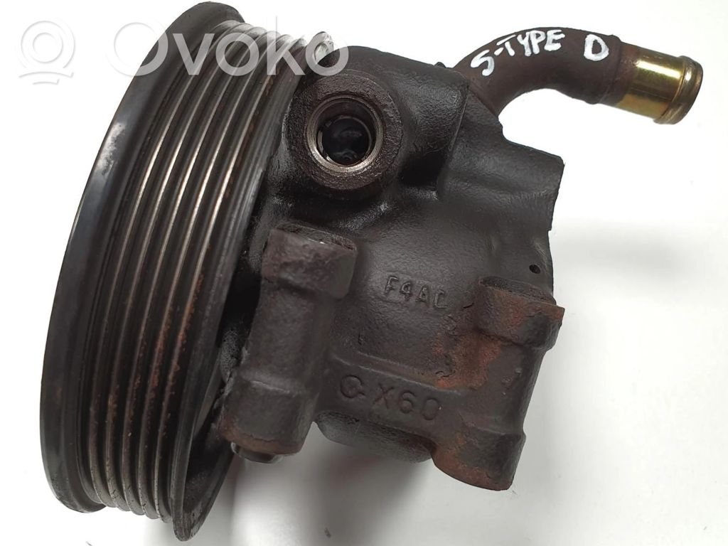 Servopumpe   XW433D673AB