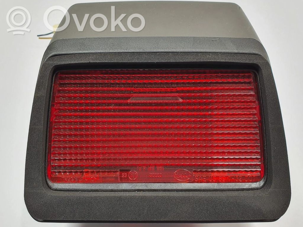 Volvo 960 Third/center stoplight 