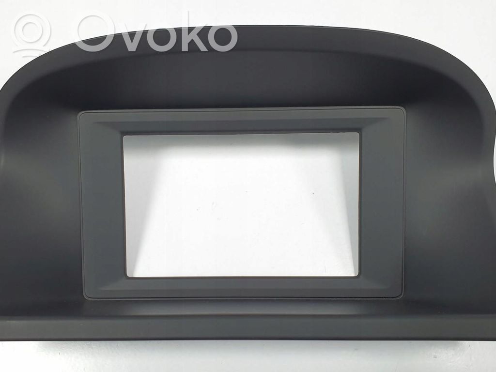 Volvo V70 Panel trim 