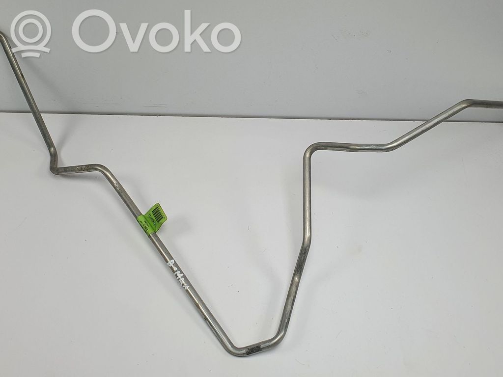 Ilmastointilaitteen putki (A/C)   C1B119N651DB