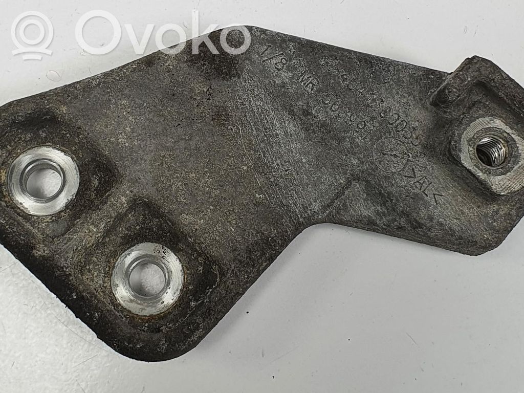 Engine mounting bracket   A4541300035