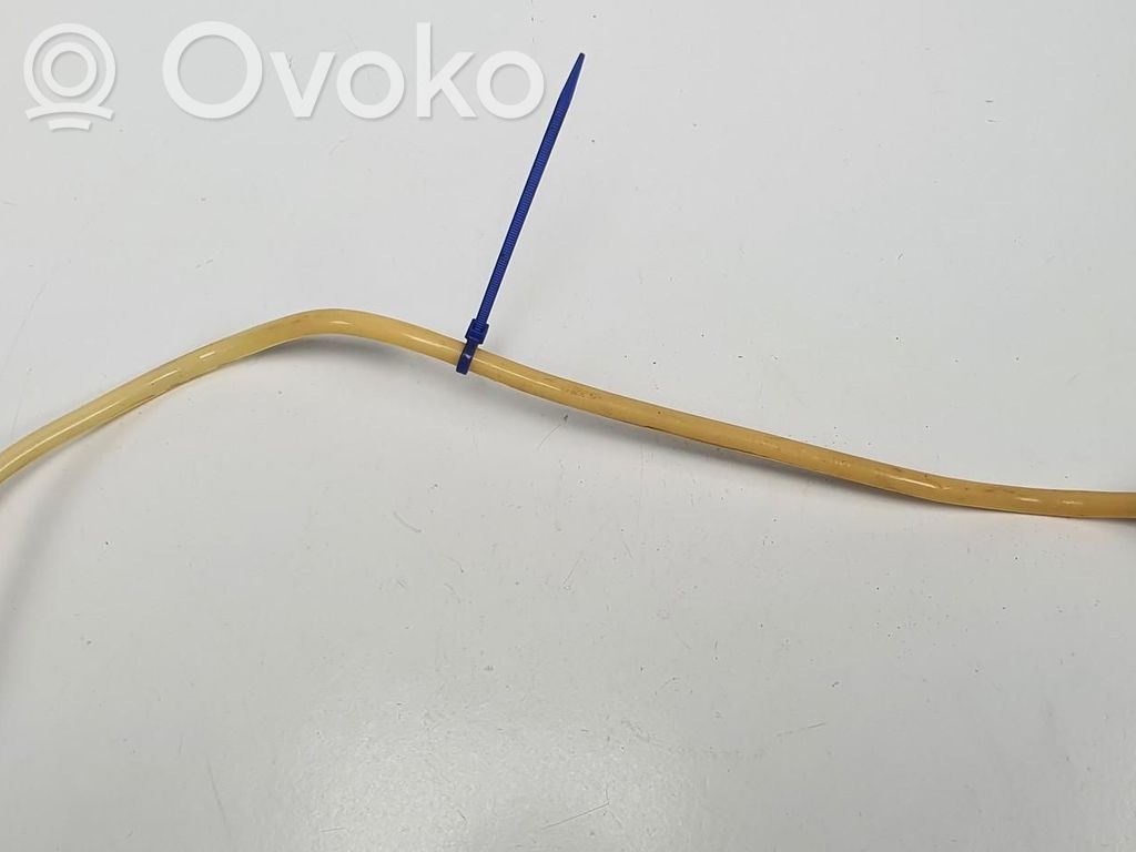 Volvo V50 Polttoaineputki 