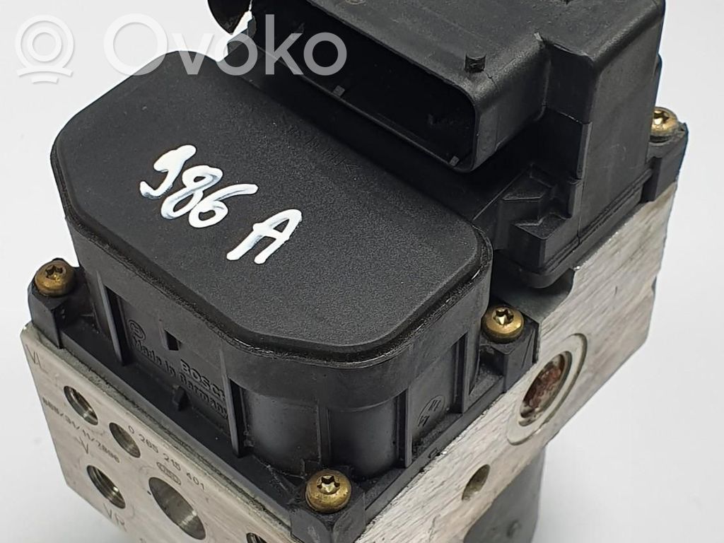 Porsche Boxster 986 ABS Pump 