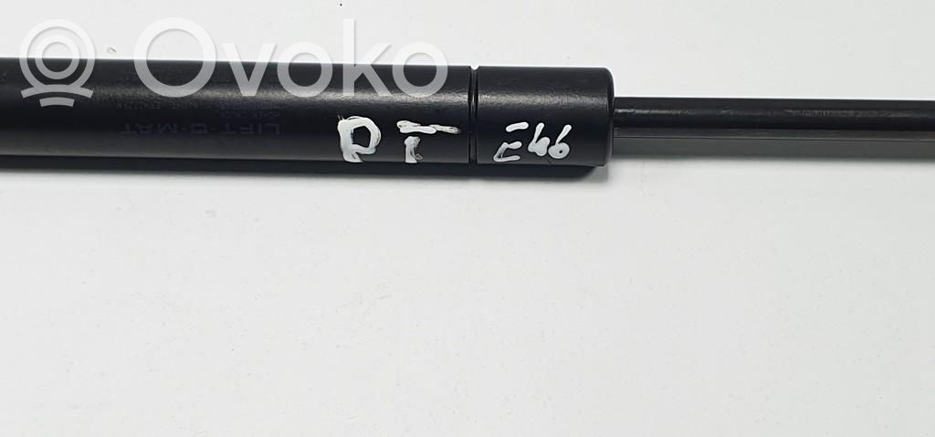 BMW 3 E46 Amortyzator / Siłownik tylnej klapy bagażnika 