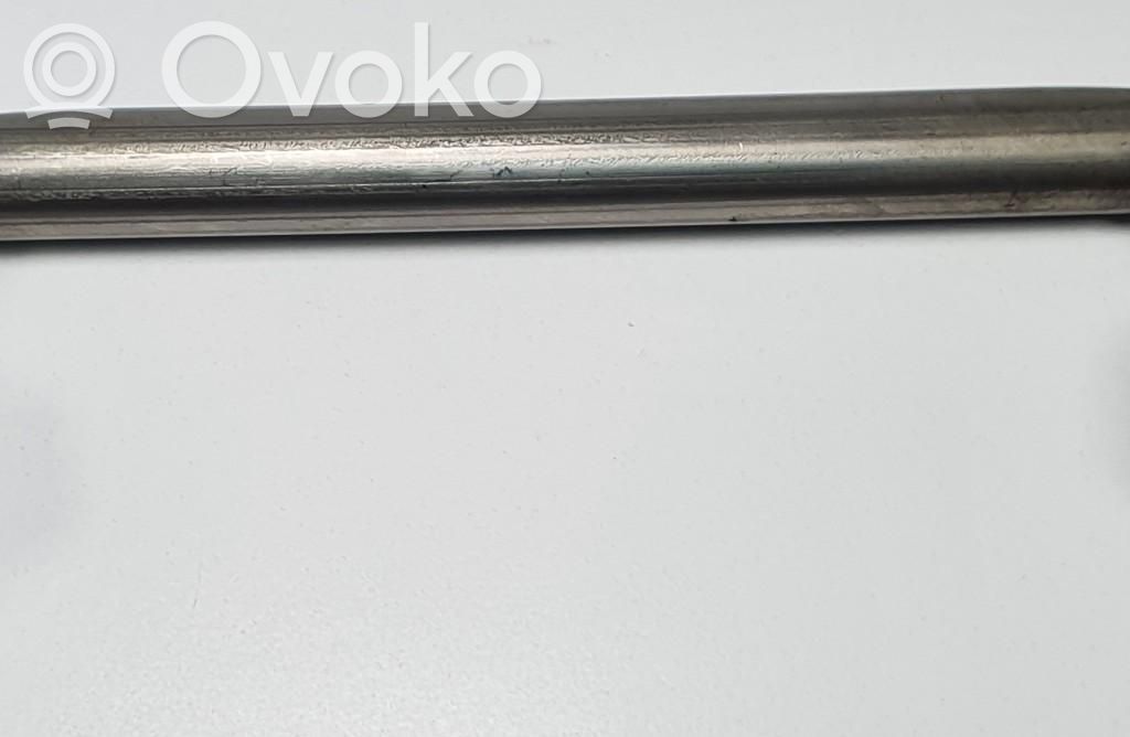 Volkswagen Golf IV EGR-linjan letku 