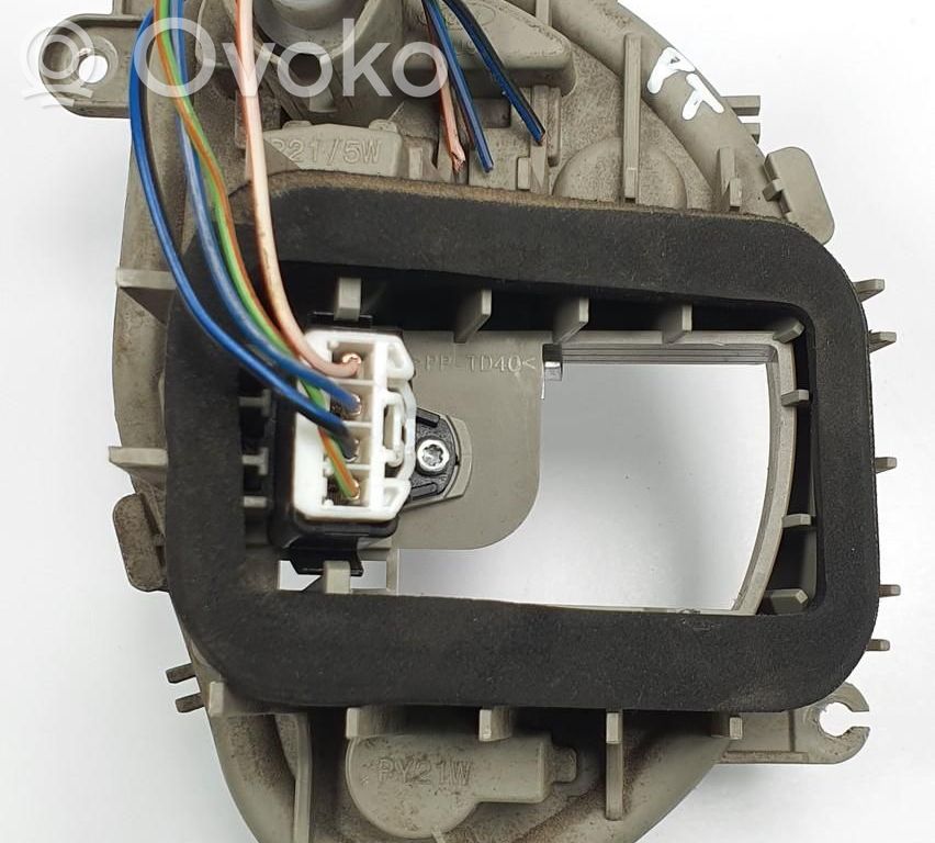 Ford B-MAX Glühbirnenhalter Heckleuchte