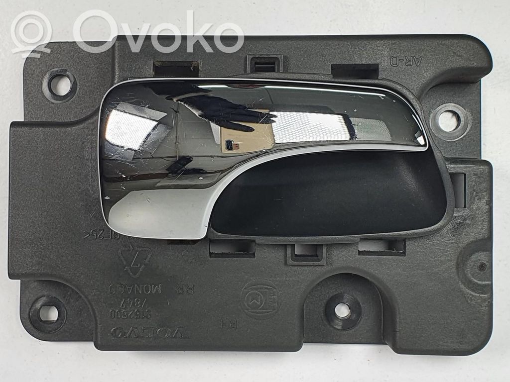 Volvo S70  V70  V70 XC Manecilla externa puerta trasera 