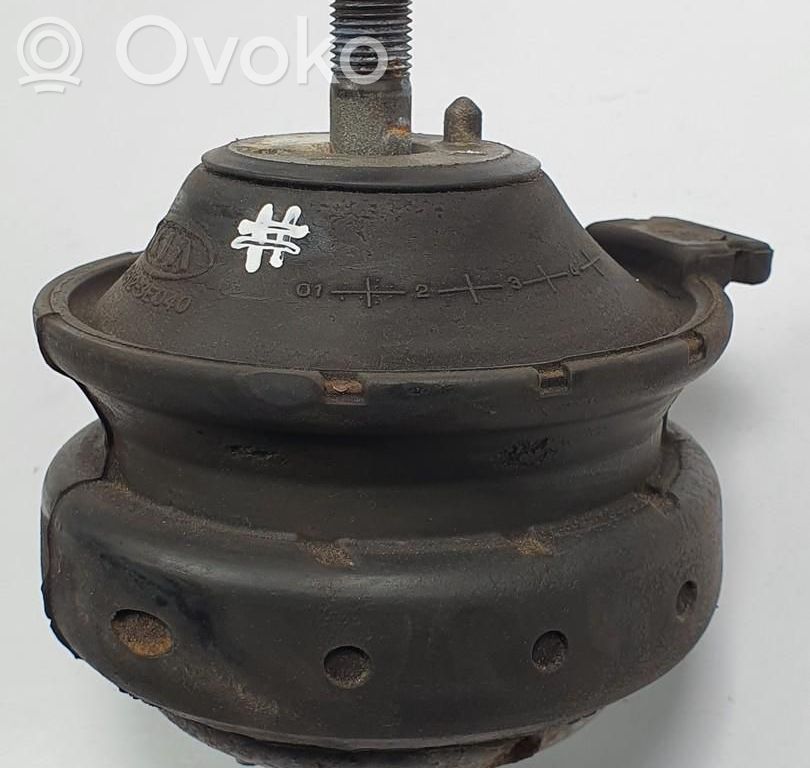 KIA Sorento Engine mount vacuum valve 