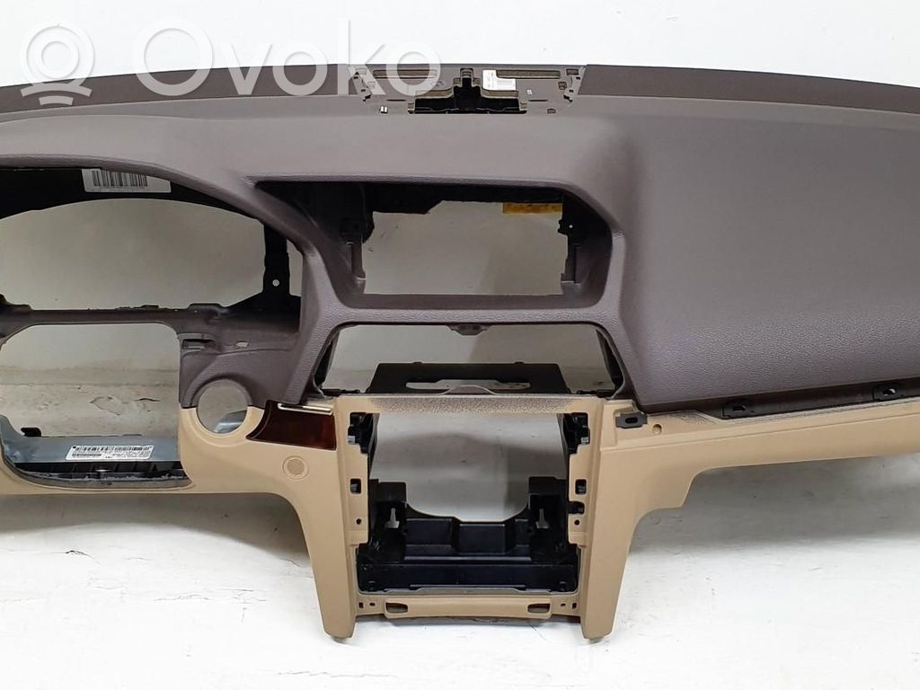 Mercedes-Benz E C207 W207 Panel de instrumentos 
