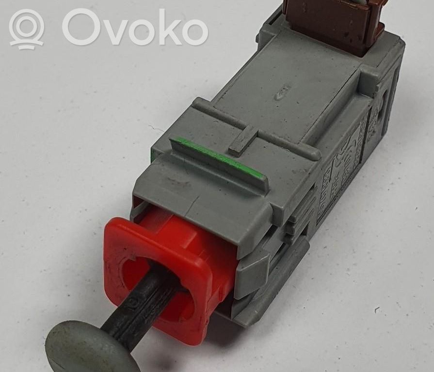 Sensor del pedal de embrague   55701396,55701396