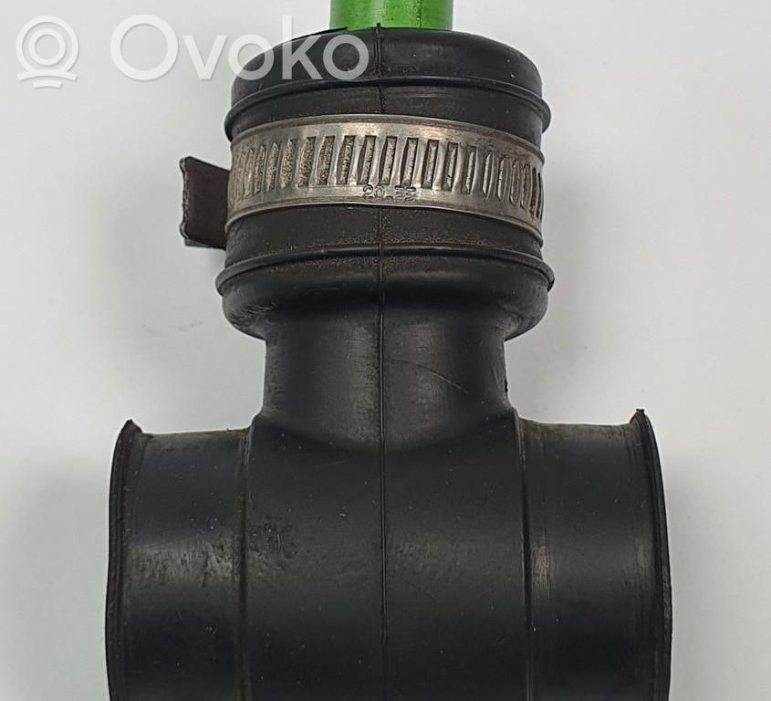 Audi A4 S4 B6 8E 8H Przewód / Odma odpowietrzenia 