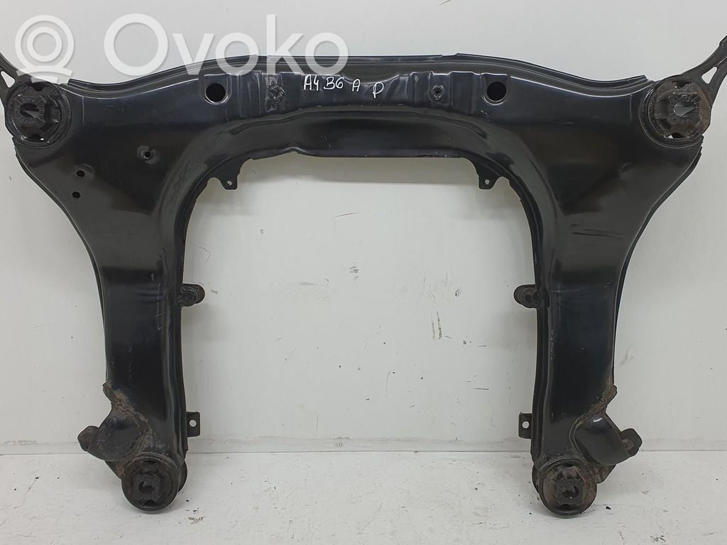 Audi A4 S4 B6 8E 8H Priekinis tiltas 