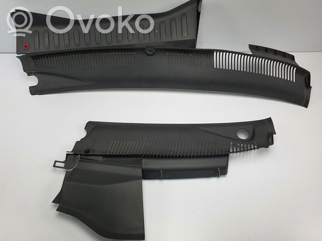Opel Tigra B Wiper trim 