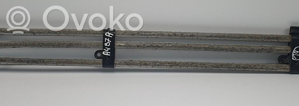 Audi A4 S4 B7 8E 8H Refroidisseur de carburant, radiateur